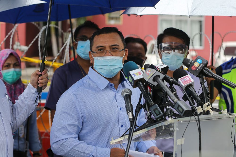 Selangor MB: About 8,000 Mentari Court residents to receive Covid-19 vaccine