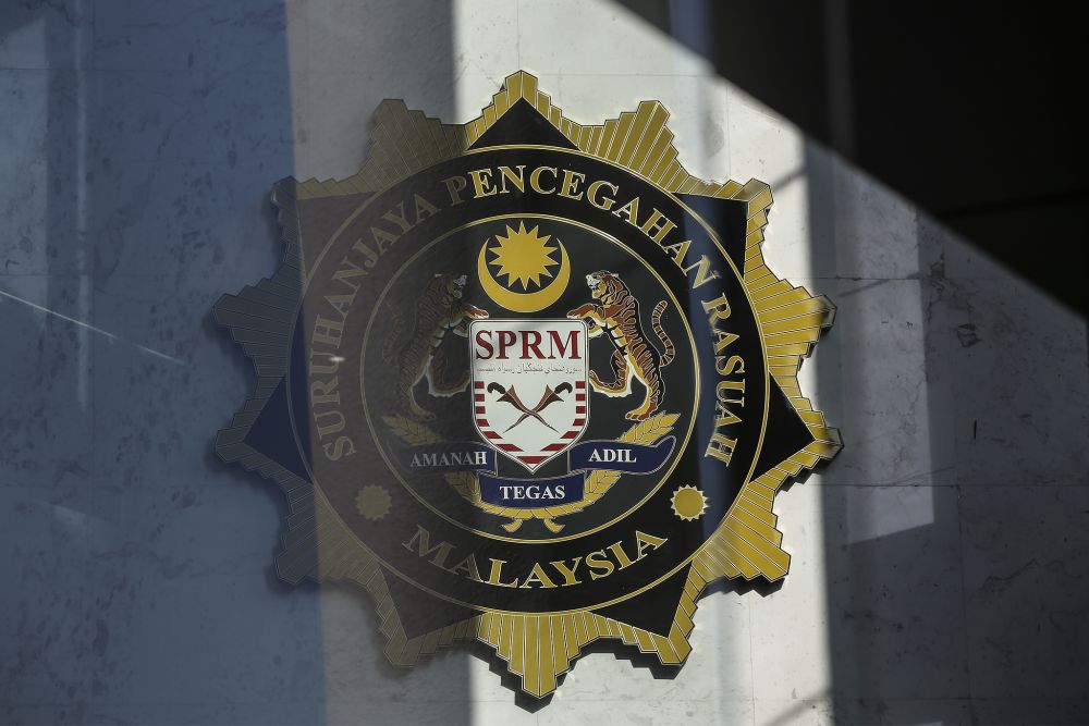 Report: Former minister to face CBT, money laundering charges tomorrow