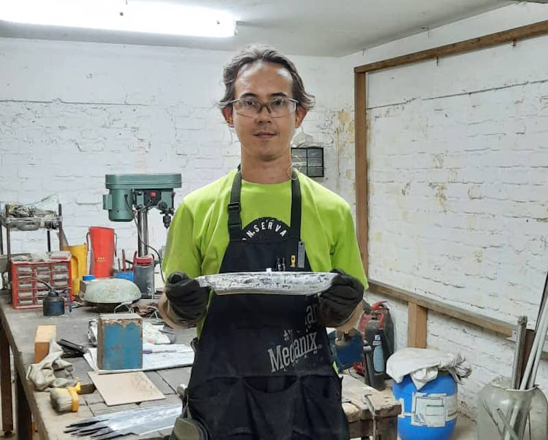 Covid-19 dilemma: Penang ‘parang’ maker still has orders but may soon face problems getting raw materials