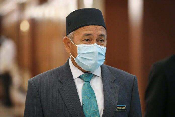 Report: PAS fully behind Ismail Sabri to be next PM
