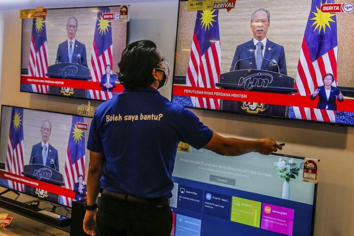 What are Muhyiddin’s powers as caretaker PM? Lawyers explain