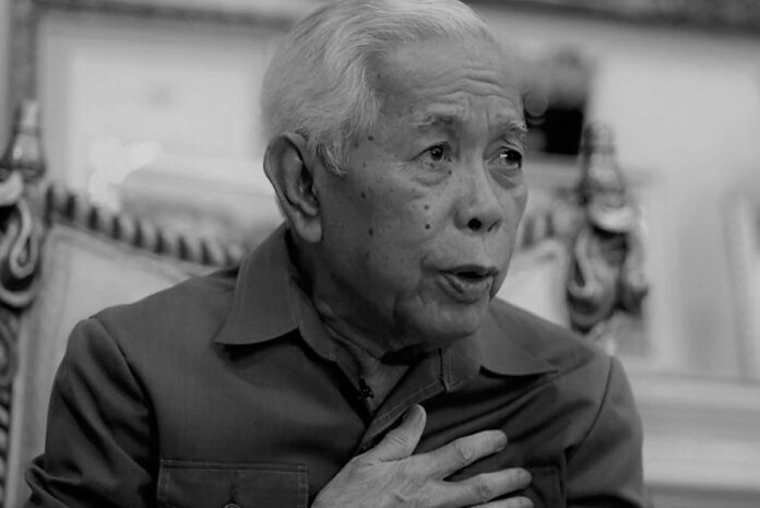 Former Sabah governor Sakaran Dandai, who was warded for Covid-19, dies