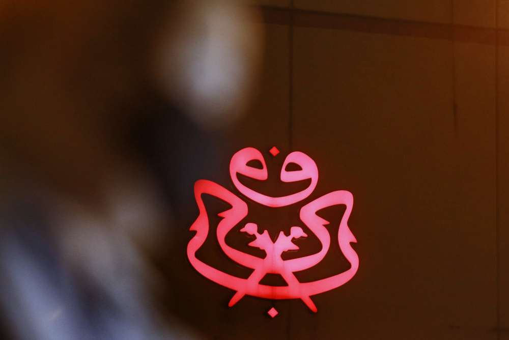 Ahmad Maslan: Umno supreme council to hold virtual meeting tomorrow