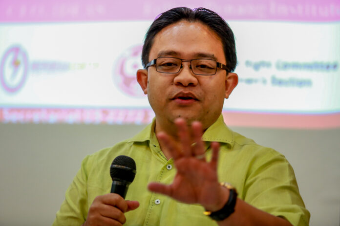RM35 million advance financing warrants issued to 23,487 students