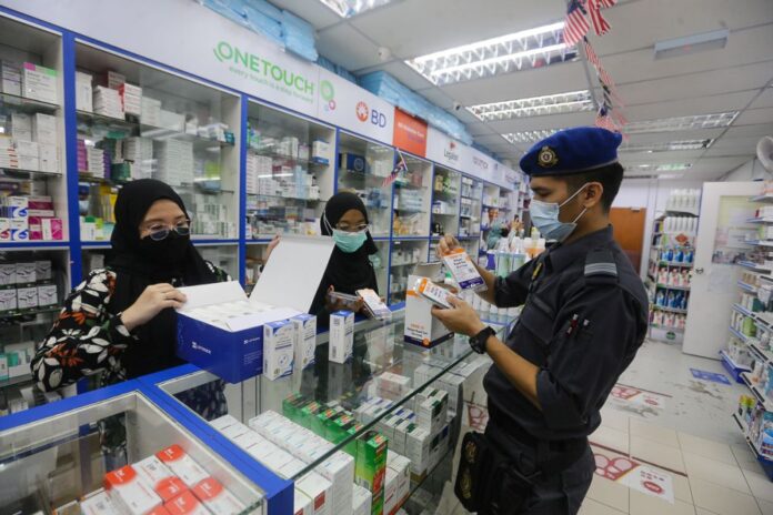 Govt already discussing new price cap for Covid-19 self-test kits, says deputy minister