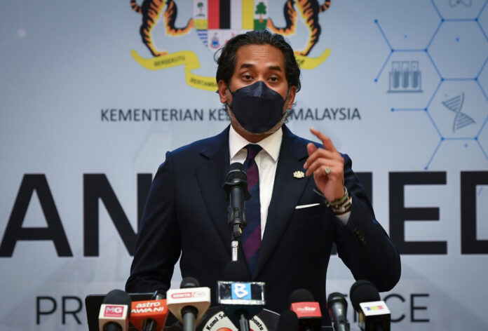 Covid-19: Health Ministry to allow fully vaccinated husbands to accompany wives in labour room, says Khairy