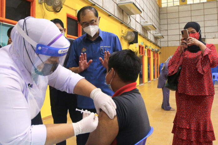 Covid-19: Few parents still hesitant to get their children vaccinated, says deputy education minister