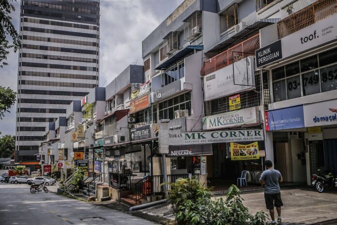 Shops in Klang Valley neighbourhoods struggle, wary of reopening because of Covid-19 variants
