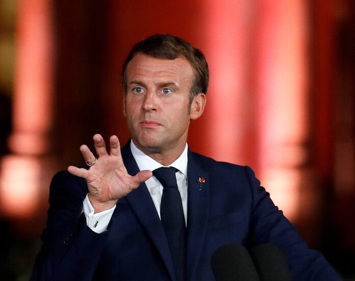 Macron says UK 'credibility' at stake in Brexit rows, reports FT