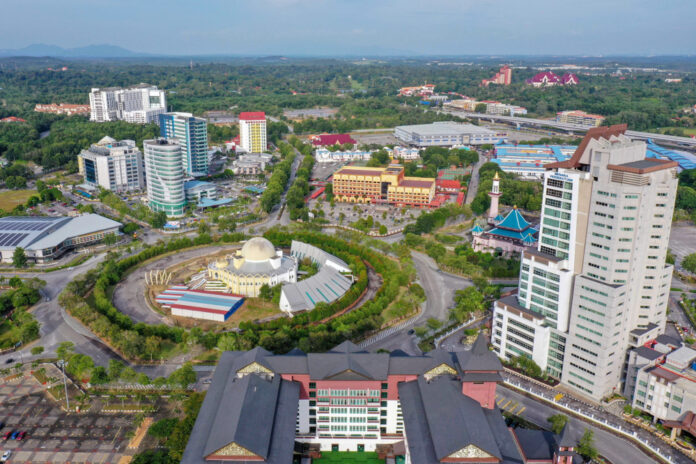 Political parties gear up for tech-based election campaign in Melaka