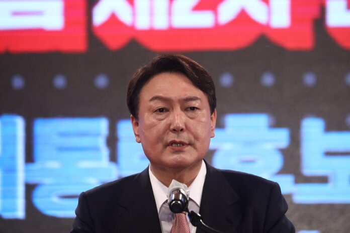 S. Korea's ex-top prosecutor to challenge Moon's party in 2022 presidential election