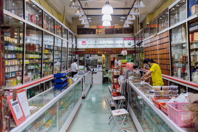 KL MPs ask FT minister to reverse liquor sale ban, say against Keluarga Malaysia ideals