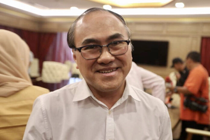 Higher demands in Phase Four of National Recovery Plan causes spike in chicken prices, Johor Assembly told