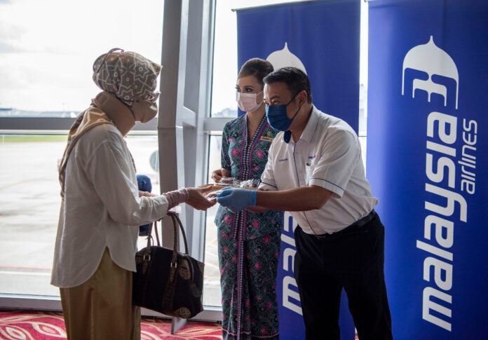 Malaysia Airlines commences inaugural VTL KL-Singapore flights