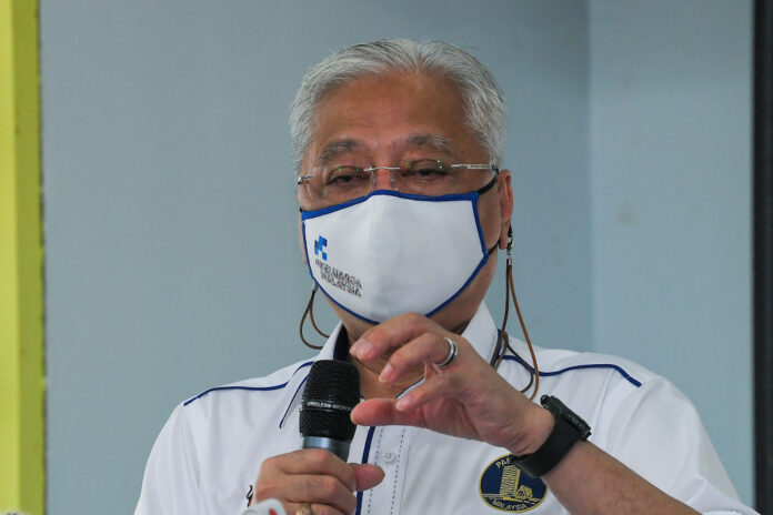 PM denies application for flood aid deadline is tomorrow, says govt to continue helping victims