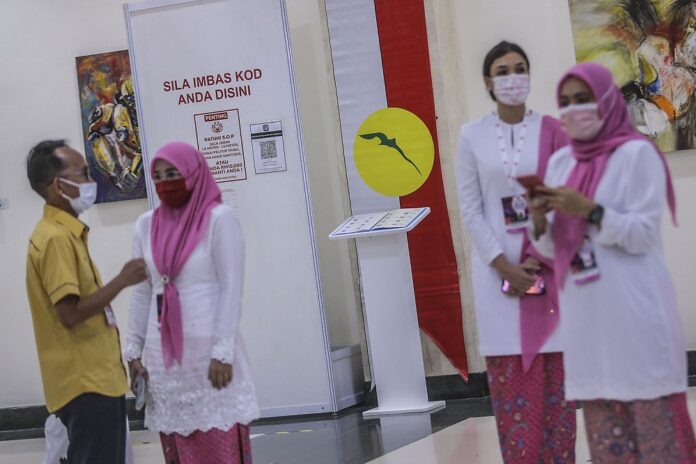 Puteri Umno wants party polls to be held after GE15