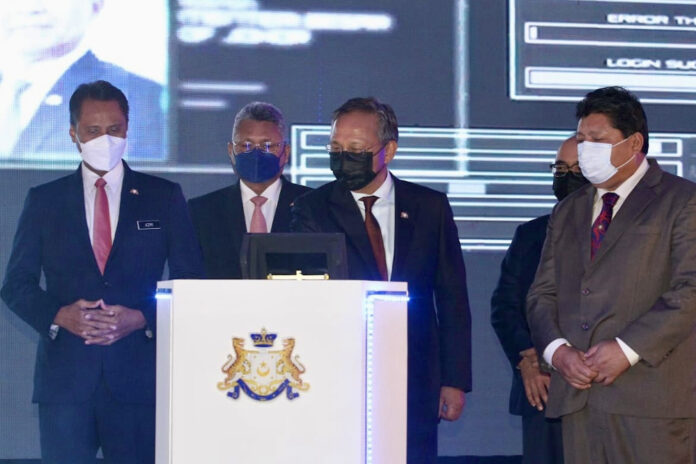 Johor says need at least two more weeks for additional Land VTL SOP after the rise of Omicron