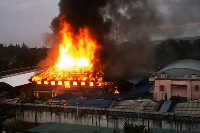 Thai prison set on fire during riot over coronavirus cluster