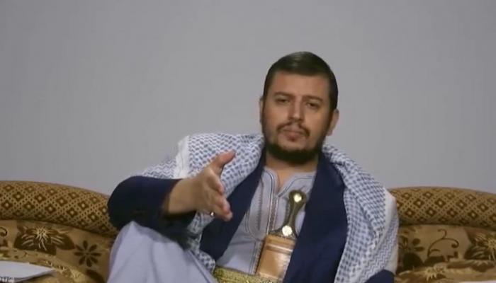 هل غادر زعيم الحوثيين اليمن.. مسؤول إماراتي يكشف المستور!