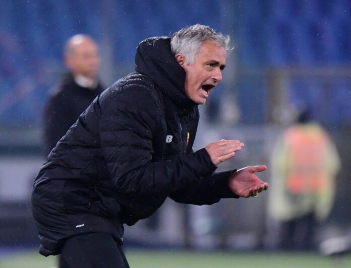 Roma's Mourinho faces daunting reunion with in-form Inter