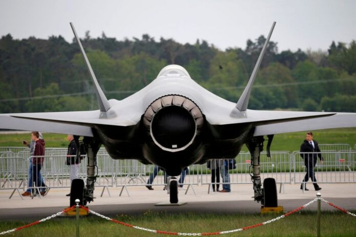 Finland to buy 64 US F-35 fighters in EUR8.4b deal
