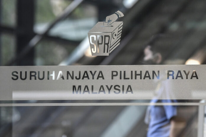 Sarawak polls: Campaigning with vehicles equipped with speakers allowed, police permit required, says EC