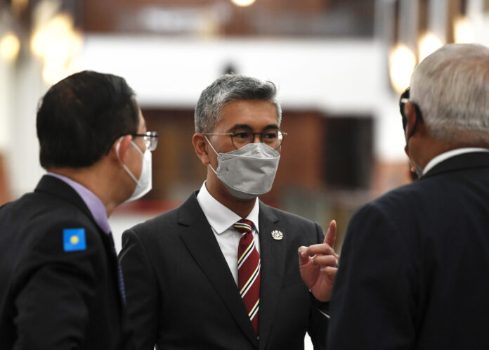 Finance minister: 5G rollout won't need govt financing or loans; telcos set to save over 50pc
