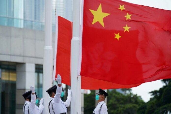 Anti-graft agency probes China insurance tycoon
