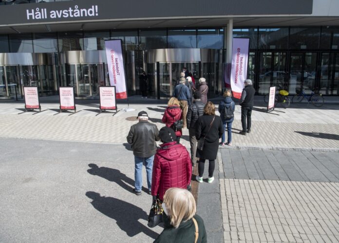 Sweden registers more than 37,000 new Covid-19 cases, new record