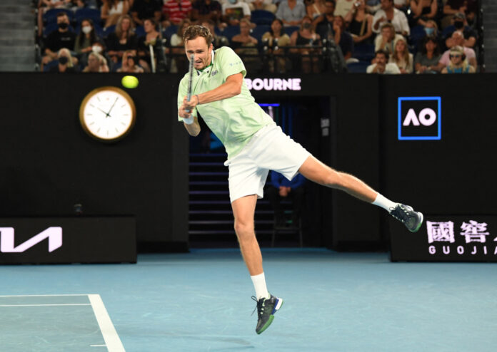 Medvedev on march into Melbourne second week, Halep on comeback trail