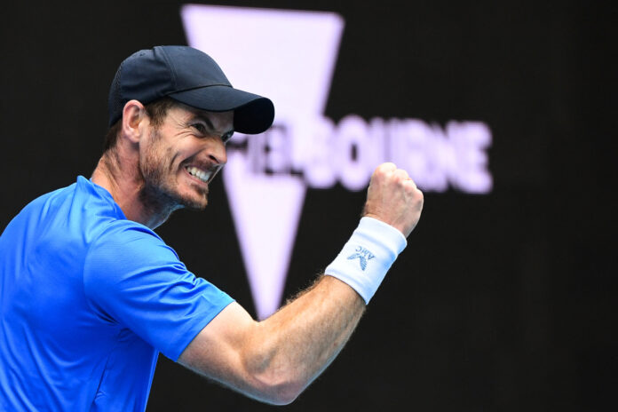 Murray wins five-set epic on return to Australian Open