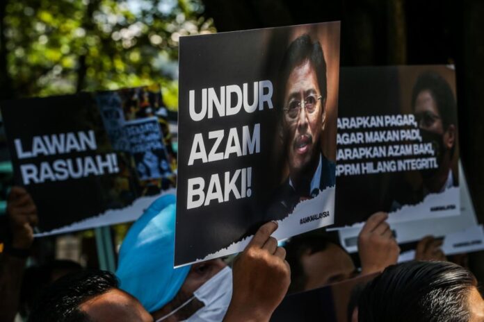 Kit Siang: MACC chief duty-bound to answer Parliament summons, ignoring call a jailable offence