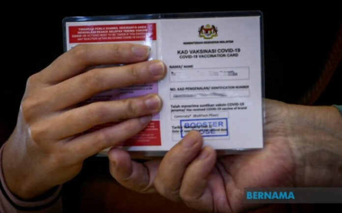 Kelantan police: Doctor among four arrested over issuance of fake Covid-19 vaccination cards