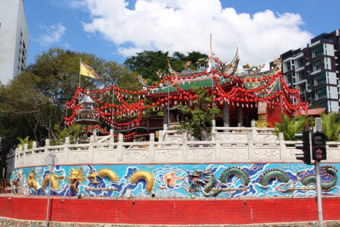 Unifor: Non-Islamic houses of worship in Sarawak allowed to open until midnight on CNY