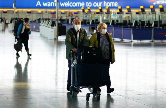 Record 1 in 15 in England had Covid last week, ONS says