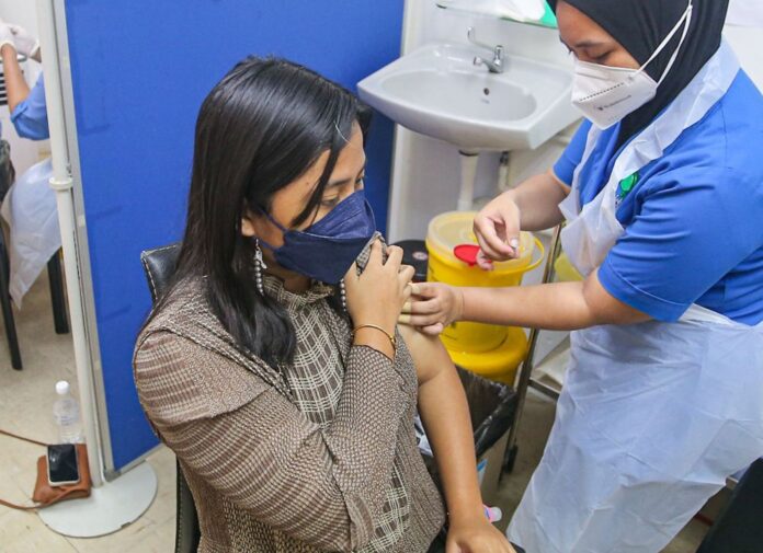 CovidNow: 97.8pc of Malaysia's adult population fully vaccinated