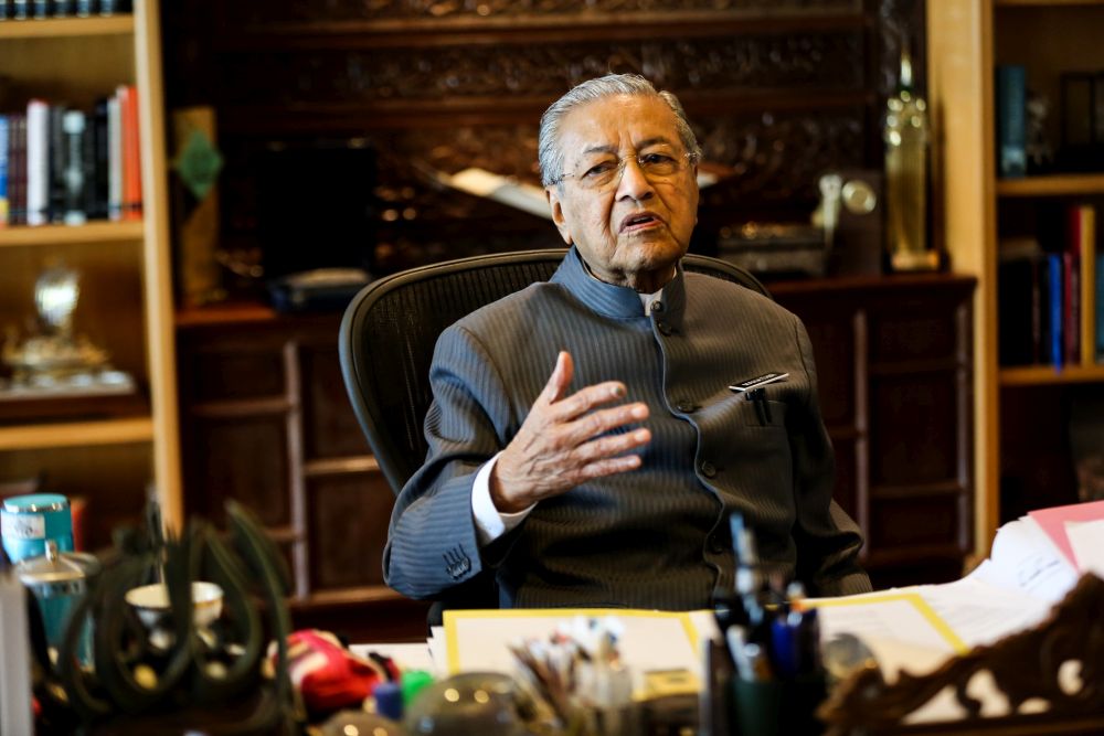 Daughter says Dr Mahathir stable, responding well to treatment at IJN ...