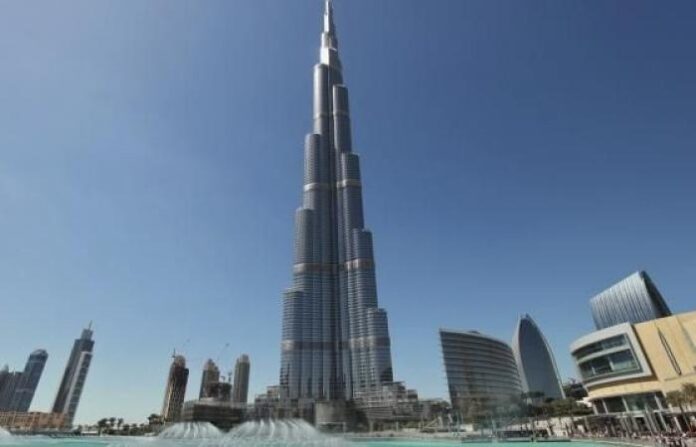 بتهمة دعم العمالقة .. شاهد الحوثيون يهددون الإمارات باستهداف ”برج خليفة ” ويبدؤون بالعد التنازلي