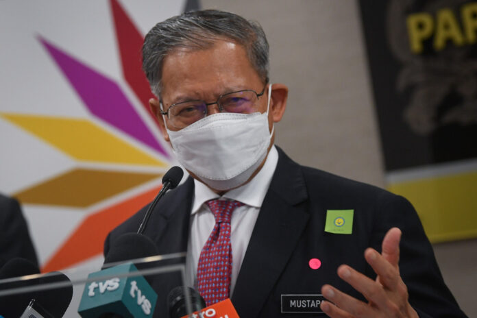 Minister: Census shows Malaysia's oldest man and woman aged 120 and 118; preliminary census findings to be released in Feb 2022