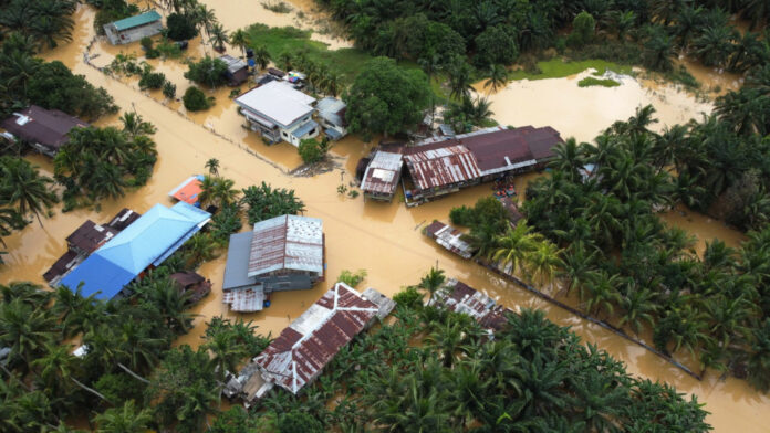 Floods: Number of evacuees in Johor, Pahang rise tonight