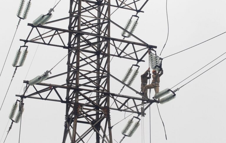 SESB to introduce prepaid system to stop electricity theft in Sabah squatter settlements