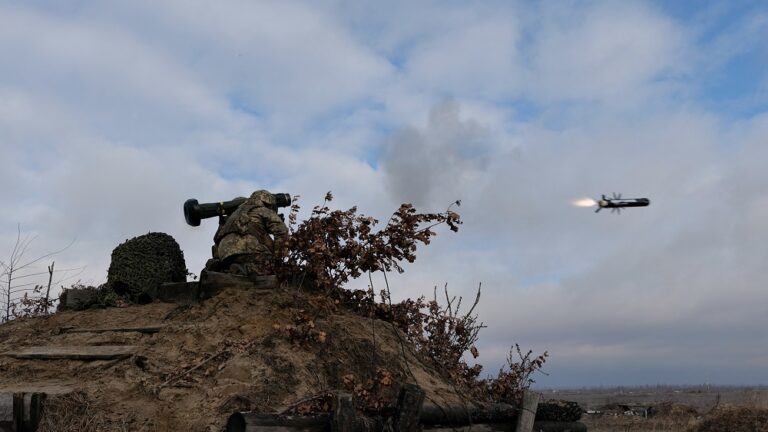 Moscow, Kyiv call for talks amid intense shellfire