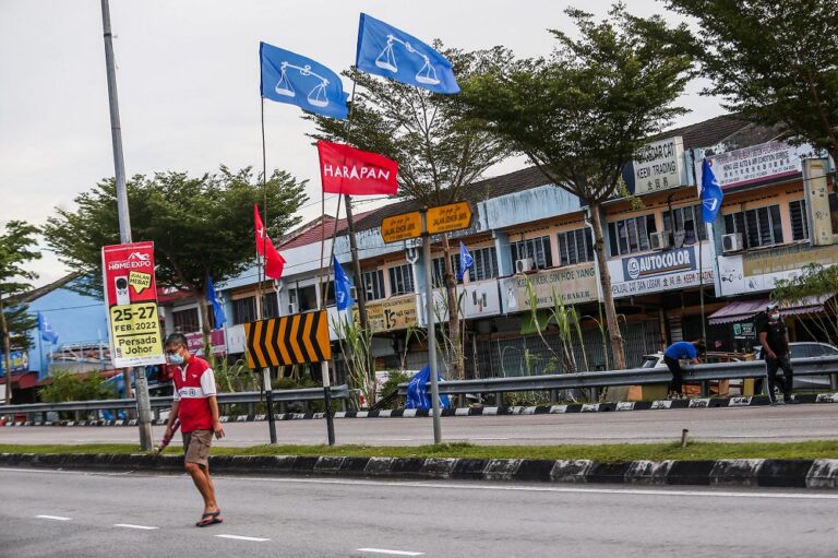 Johor cops remind political parties, supporters to abide by the law during campaigning