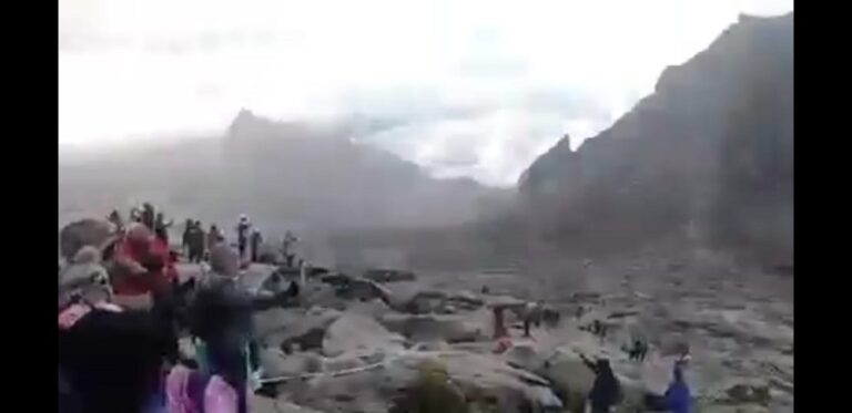 Snow falls over Mount Kinabalu with phenomenon last recorded in 1993 (VIDEO)