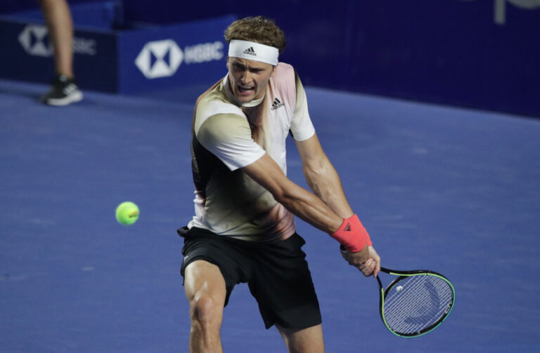 Zverev expelled from Acapulco for assault on umpire’s chair after doubles loss