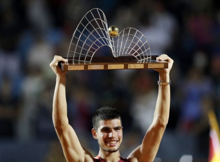 Spanish teen Alcaraz wins ATP Rio final