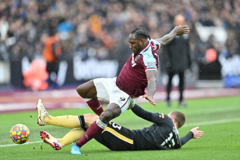 West Ham to face Sevilla in Europa League last 16