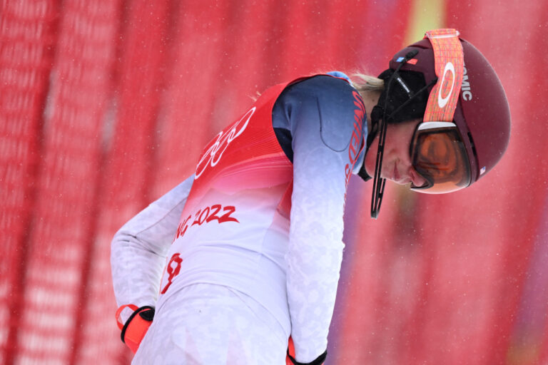 Shiffrin’s Beijing Olympics hits new low as Valieva goes for title