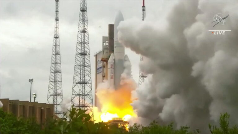 Russia halts space launches from French Guiana over sanctions