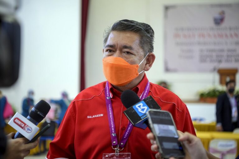 Malaysia’s parliamentary panel condemns Russia for hostilities against Ukraine